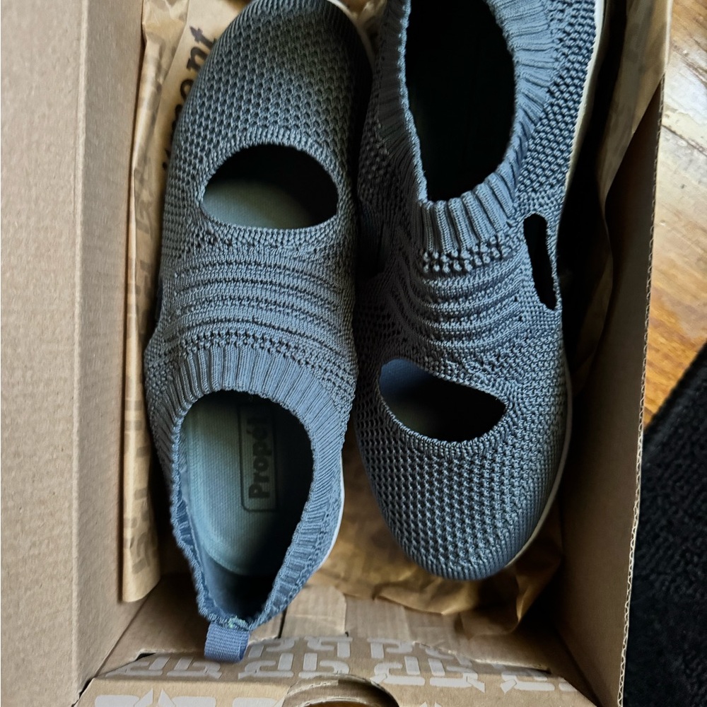 Propet Gray Knit Sneakers
